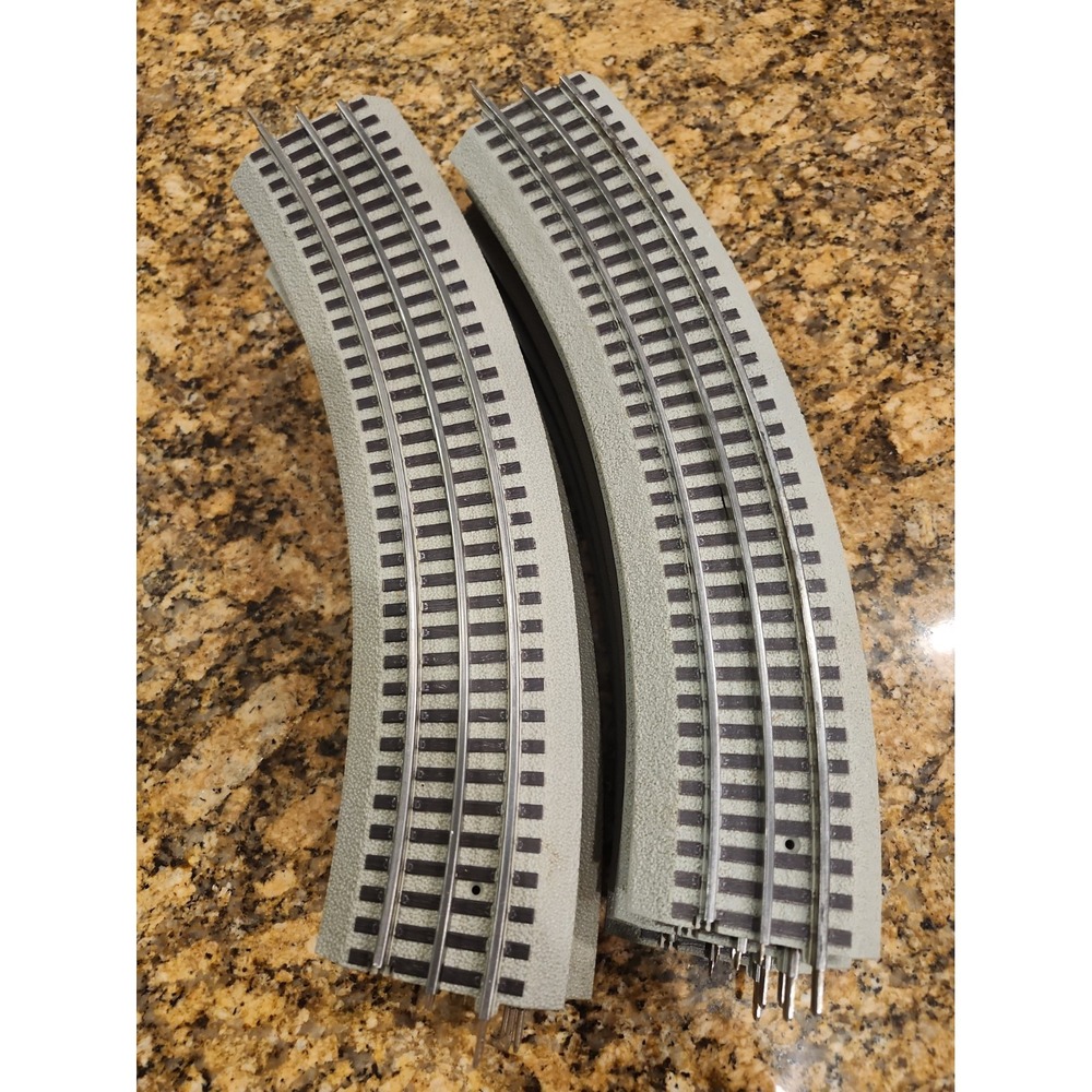 Lot Of 10 Lionel O-36 FasTrack Full Curves Track